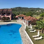 Regina Nina 4*