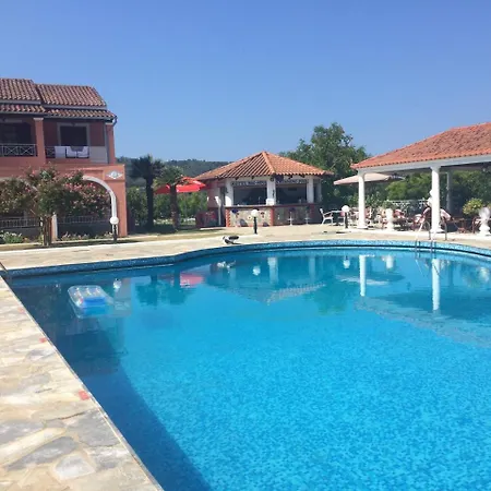Guest house Regina Nina Vasilatika (Corfu)
