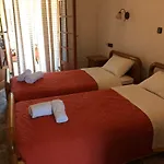 Regina Nina Konukevi 4*