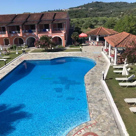 בית הארחה Regina Nina 4*