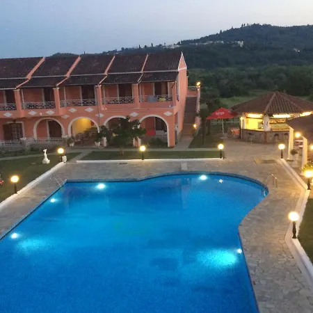 בית הארחה Regina Nina 4*