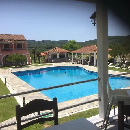 בית הארחה Regina Nina 4*