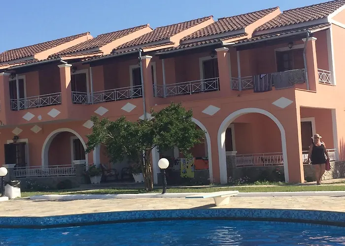 Regina Nina 4* Vasilátika
