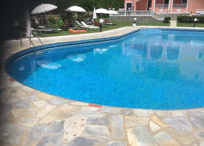 Regina Nina 4* Vasilátika